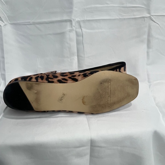 Bandolino Leopard Print Flats - Picture 5 of 6